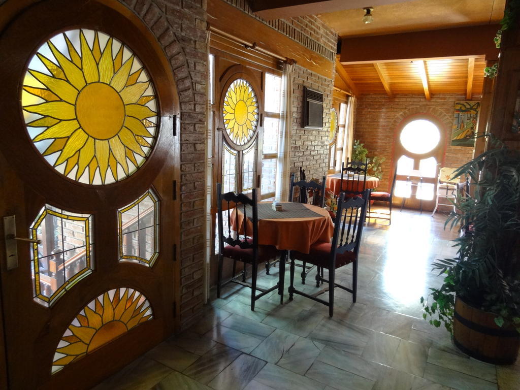 Mon Petit Hotel Villa Carlos Paz Exterior foto