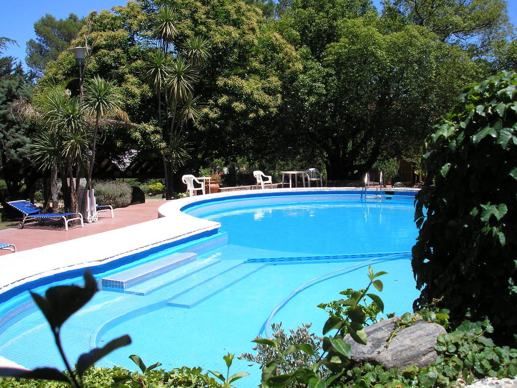 Mon Petit Hotel Villa Carlos Paz Exterior foto