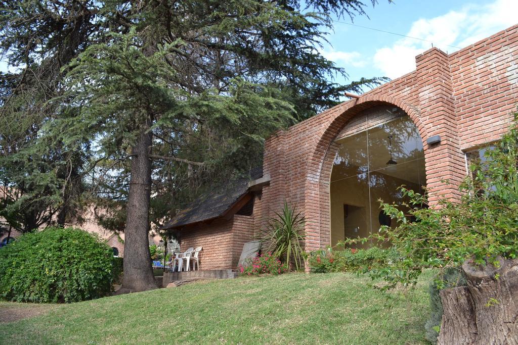 Mon Petit Hotel Villa Carlos Paz Exterior foto